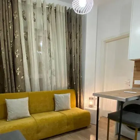 Atmangalem21, Your Cozy Apartment