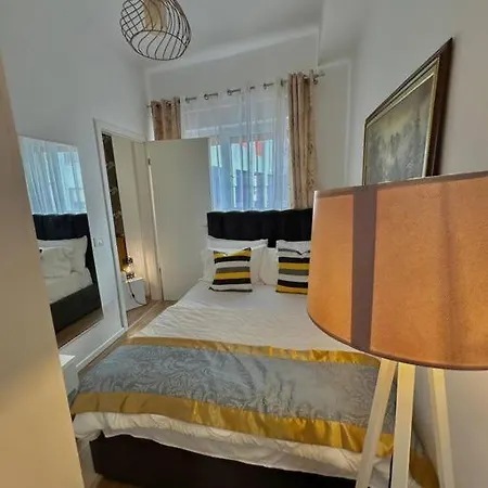 Atmangalem21, Your Cozy Tirana